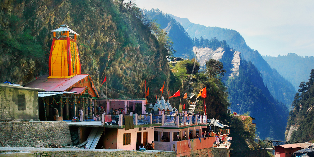 yamunotri to gangotri distance